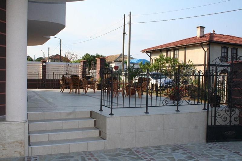 Silistar Hotel Rezovo Exterior photo